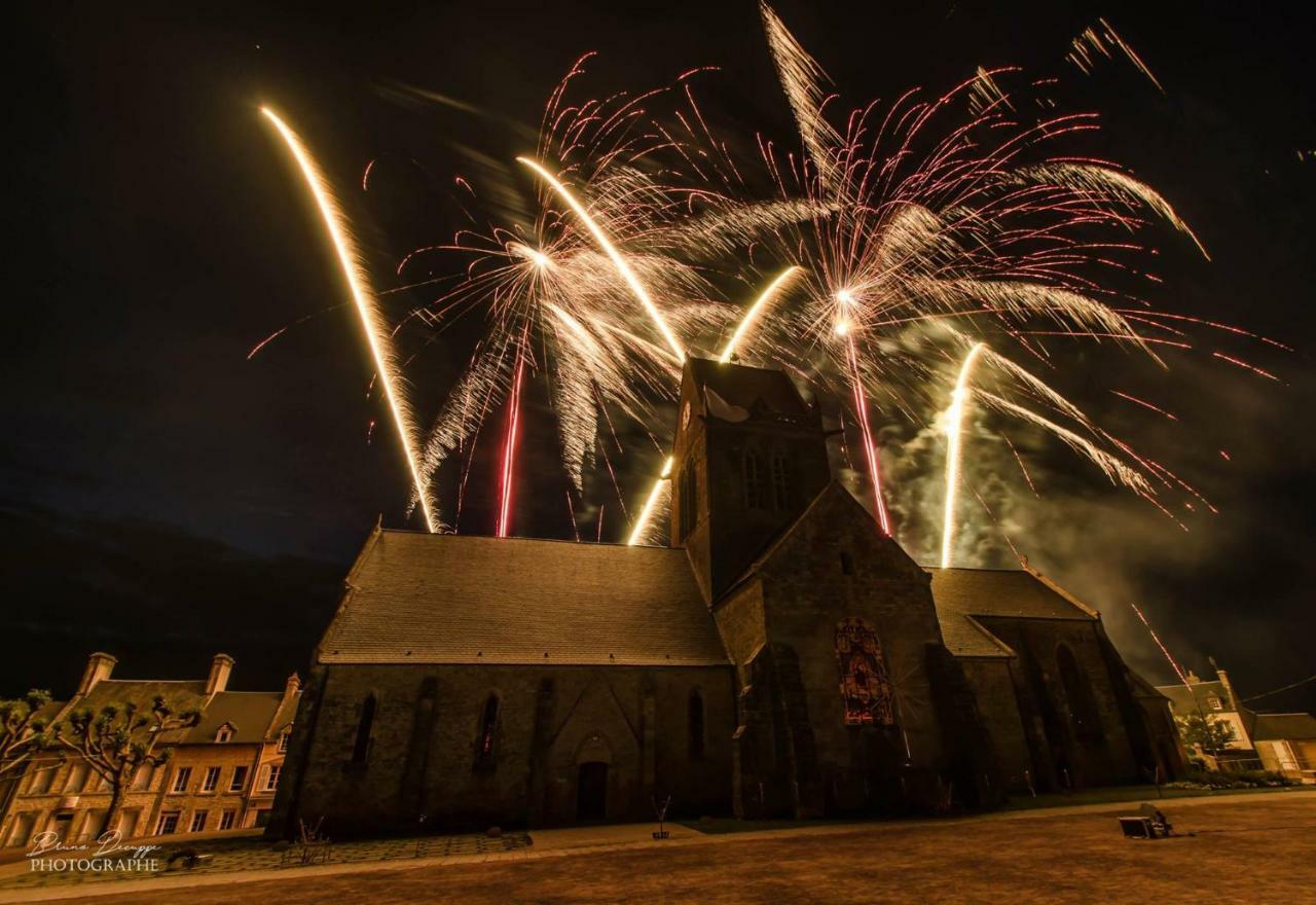 Gite Le Sainte Mere Eglise Bagian luar foto