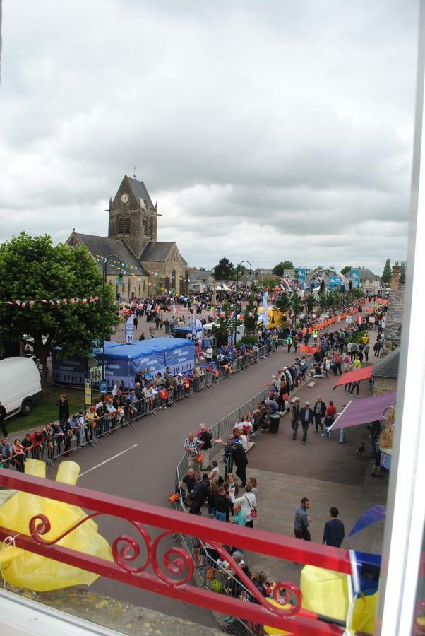 Gite Le Sainte Mere Eglise Bagian luar foto